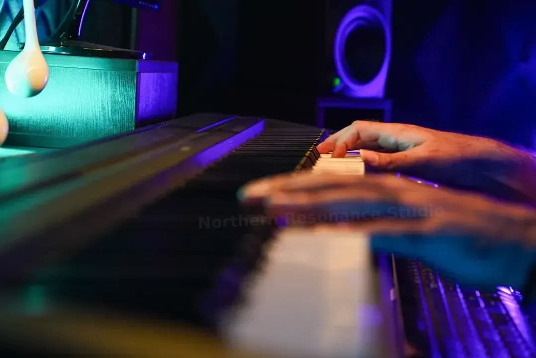 Northern Resonance Studio 9